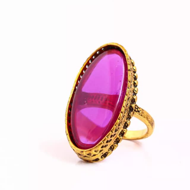 Beautiful and Elegent Purple color Ring